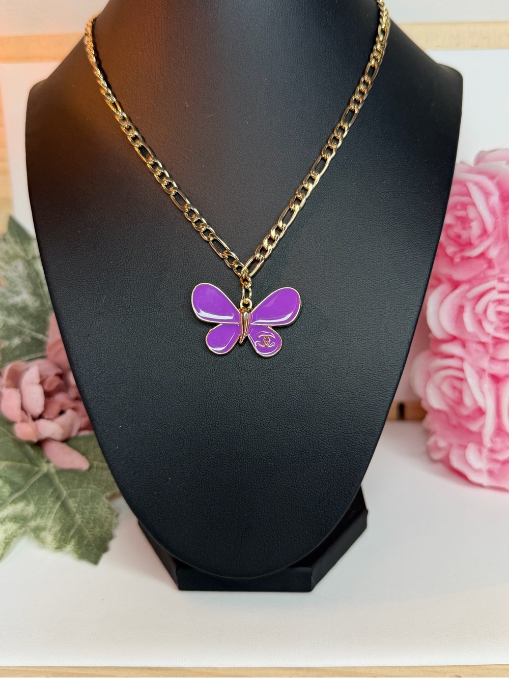 Preloved Purple Butterfly Pendant Necklace Gold Plated 16”-18” Chain